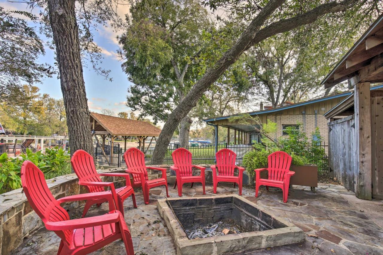 Guadalupe River Paradise With Hot Tub, Dock And Kayaks Villa Seguin Kültér fotó