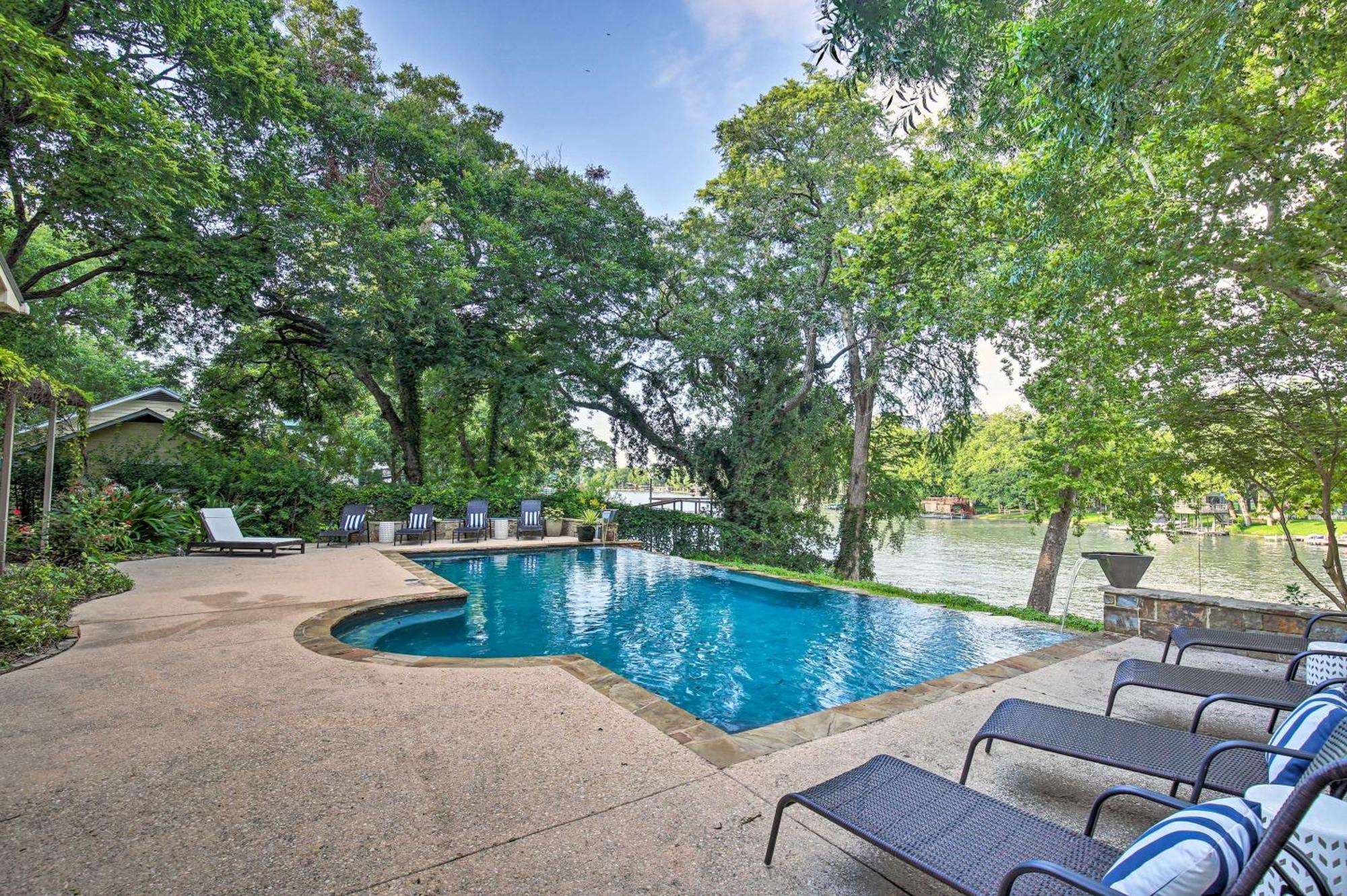 Guadalupe River Paradise With Hot Tub, Dock And Kayaks Villa Seguin Kültér fotó